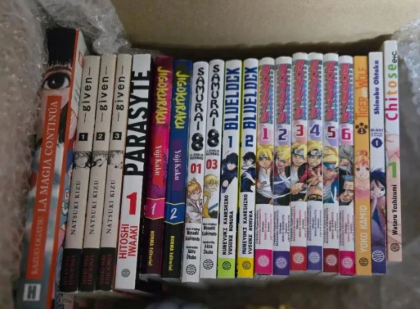 Lote mangas + funko pop